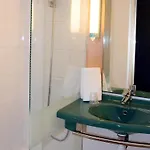 Ibis Lyon Sud Saint-Rambert-D'Albon Szálloda 3*