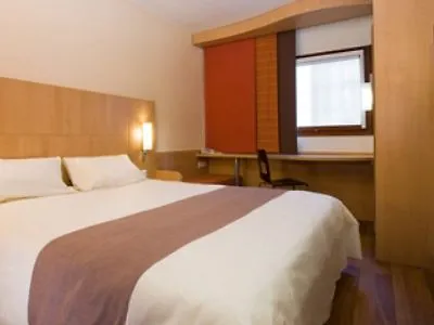 Ibis Lyon Sud 3* Saint-Rambert-dʼAlbon