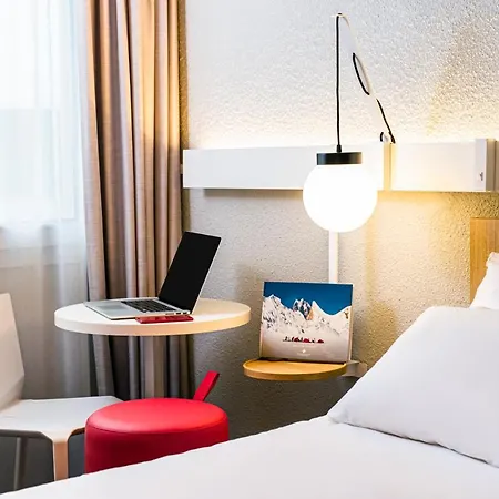 Ibis Lyon Sud 3*