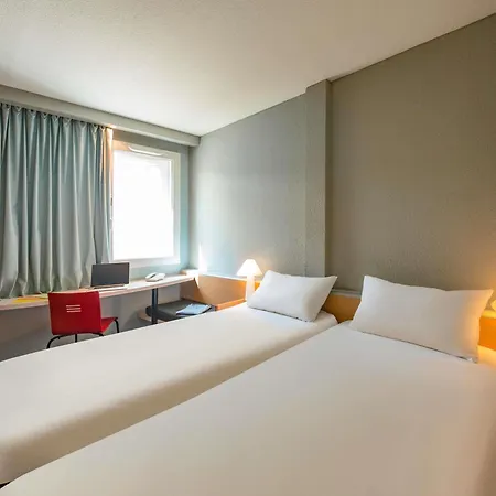Ibis Lyon Sud Hotel Saint-Rambert-dʼAlbon