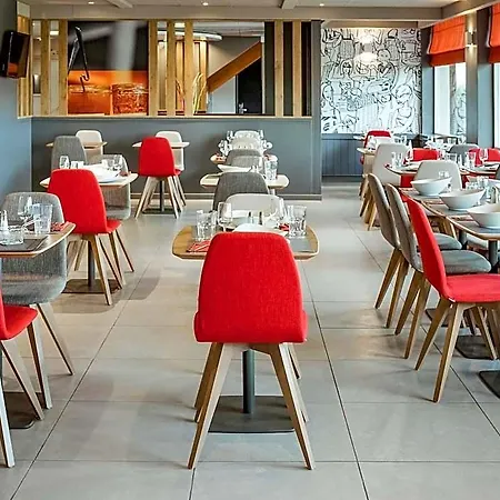 Ibis Lyon Sud 3*