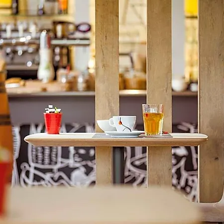 Ibis Lyon Sud 3*