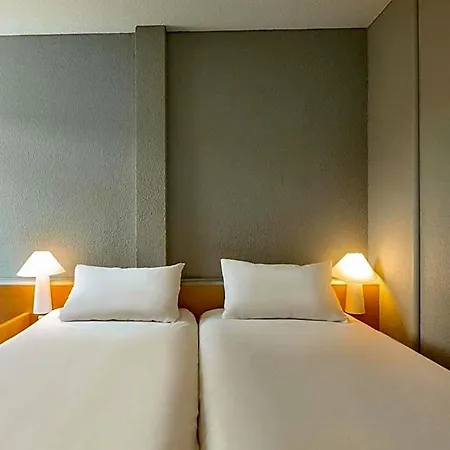 Ibis Lyon Sud Szálloda