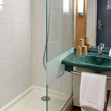 Hotel Ibis Lyon Sud Saint-Rambert-dʼAlbon